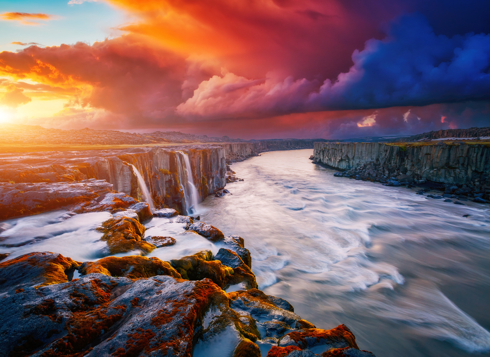 Selfoss cascade Vatnajokull National Park, Iceland